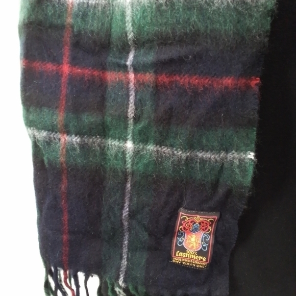 VTG 100% Cashmere Navy Blue & Green Paid Scarf with Fringe UNISEX - Picture 2 of 2